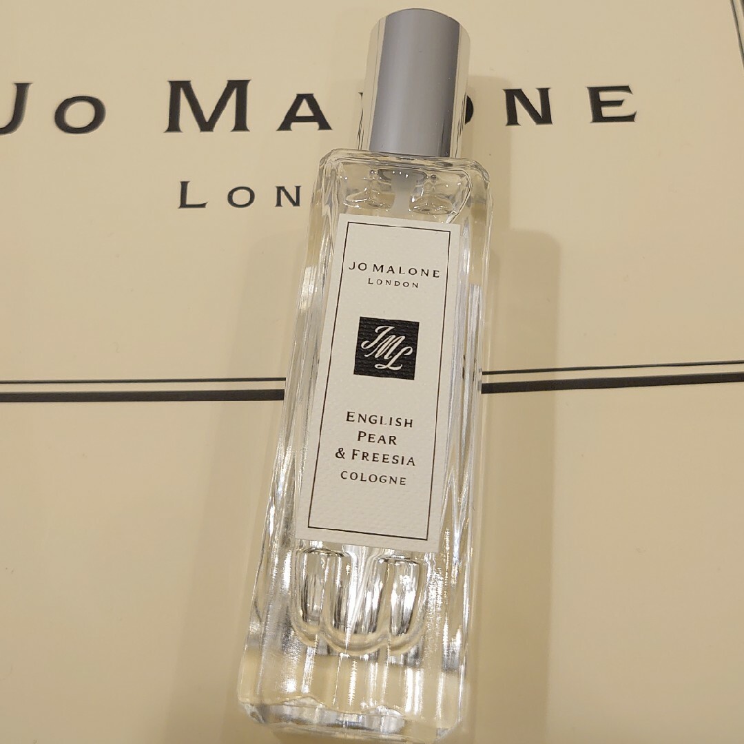 JO MALONE イングリッシュペアー\u0026フリージア限定ボトル30ml