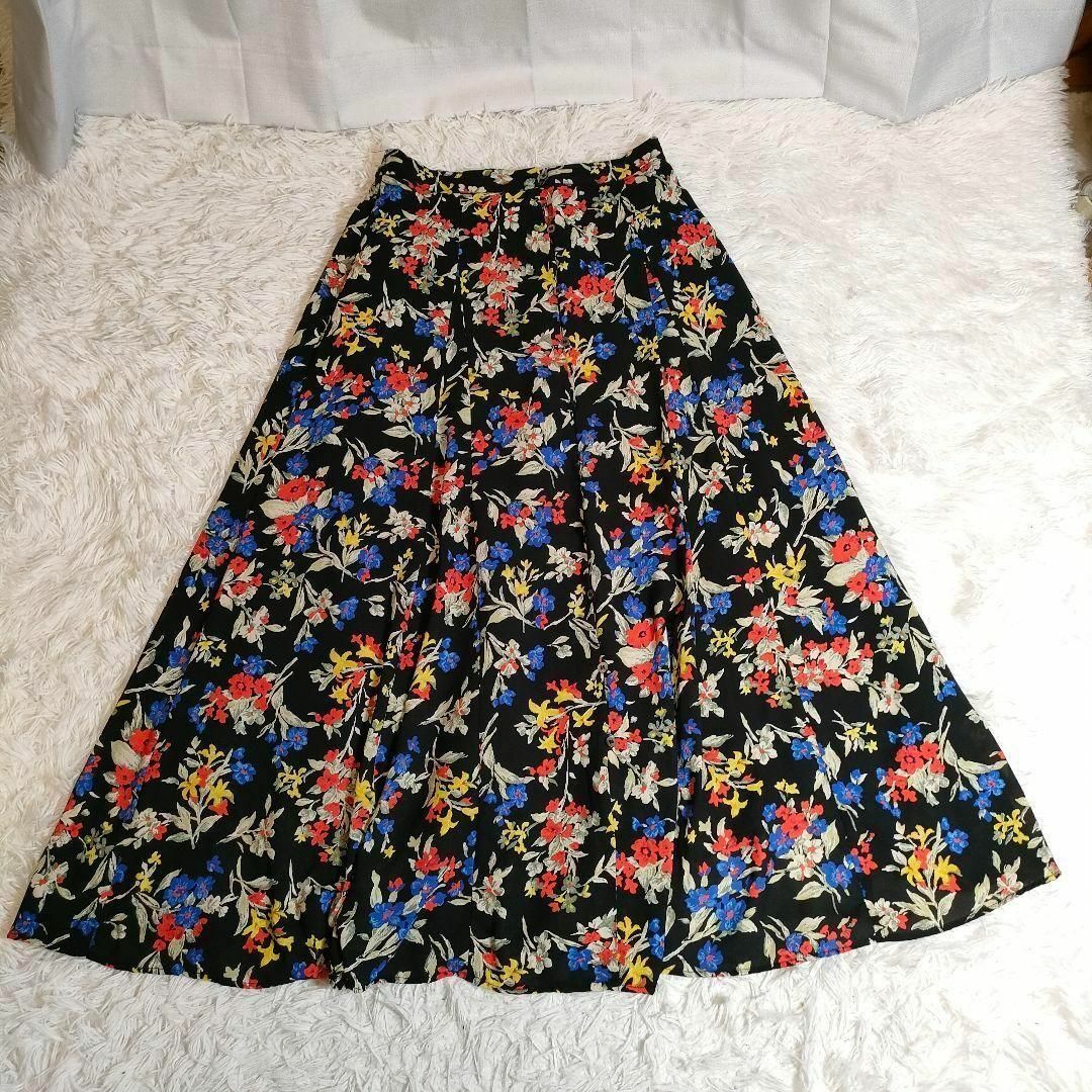 IENA(イエナ)のスローブイエナ 花柄ロングスカート SLOBE IENA スカート フラワー M レディースのスカート(ロングスカート)の商品写真