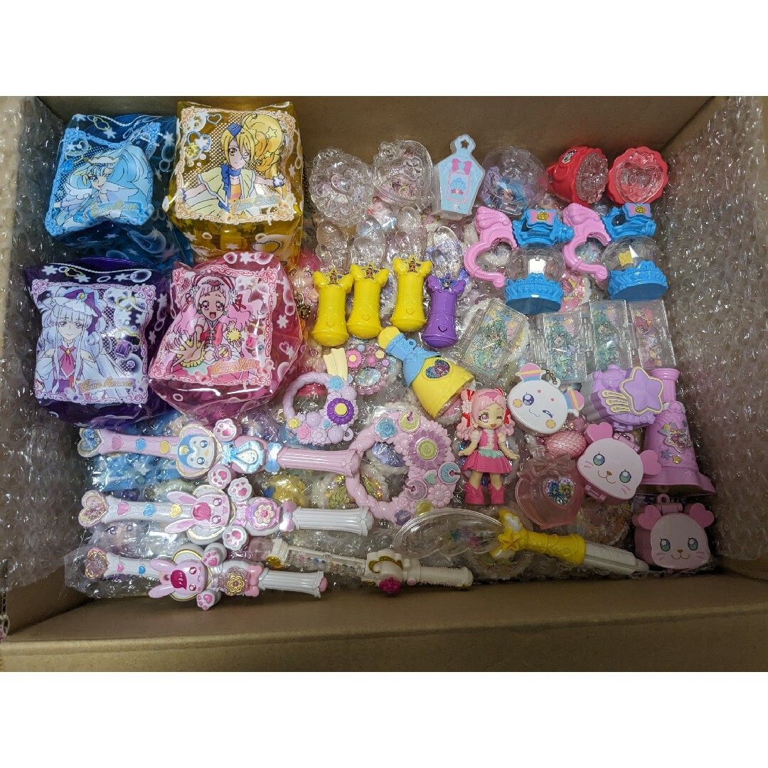 プリキュアまとめ売り エンタメ/ホビーのおもちゃ/ぬいぐるみ(キャラクターグッズ)の商品写真