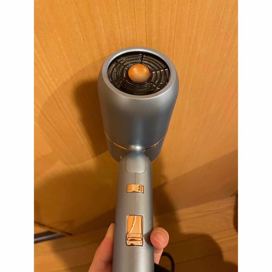 Dyson(ダイソン)のヘアドライヤー スマホ/家電/カメラの美容/健康(ドライヤー)の商品写真