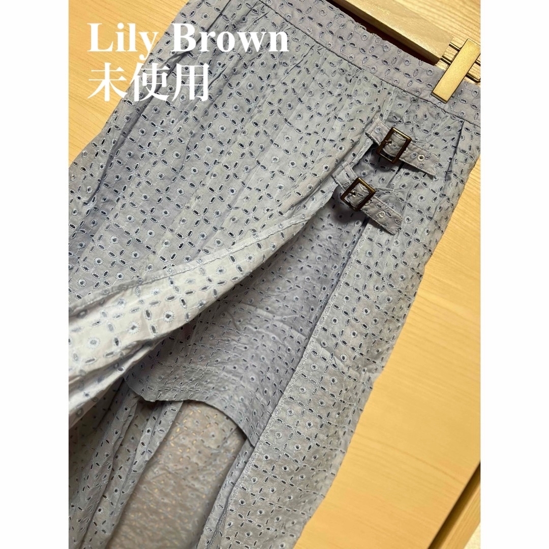 Lily Brown(リリーブラウン)のLily Brown スカート レディースのスカート(ひざ丈スカート)の商品写真