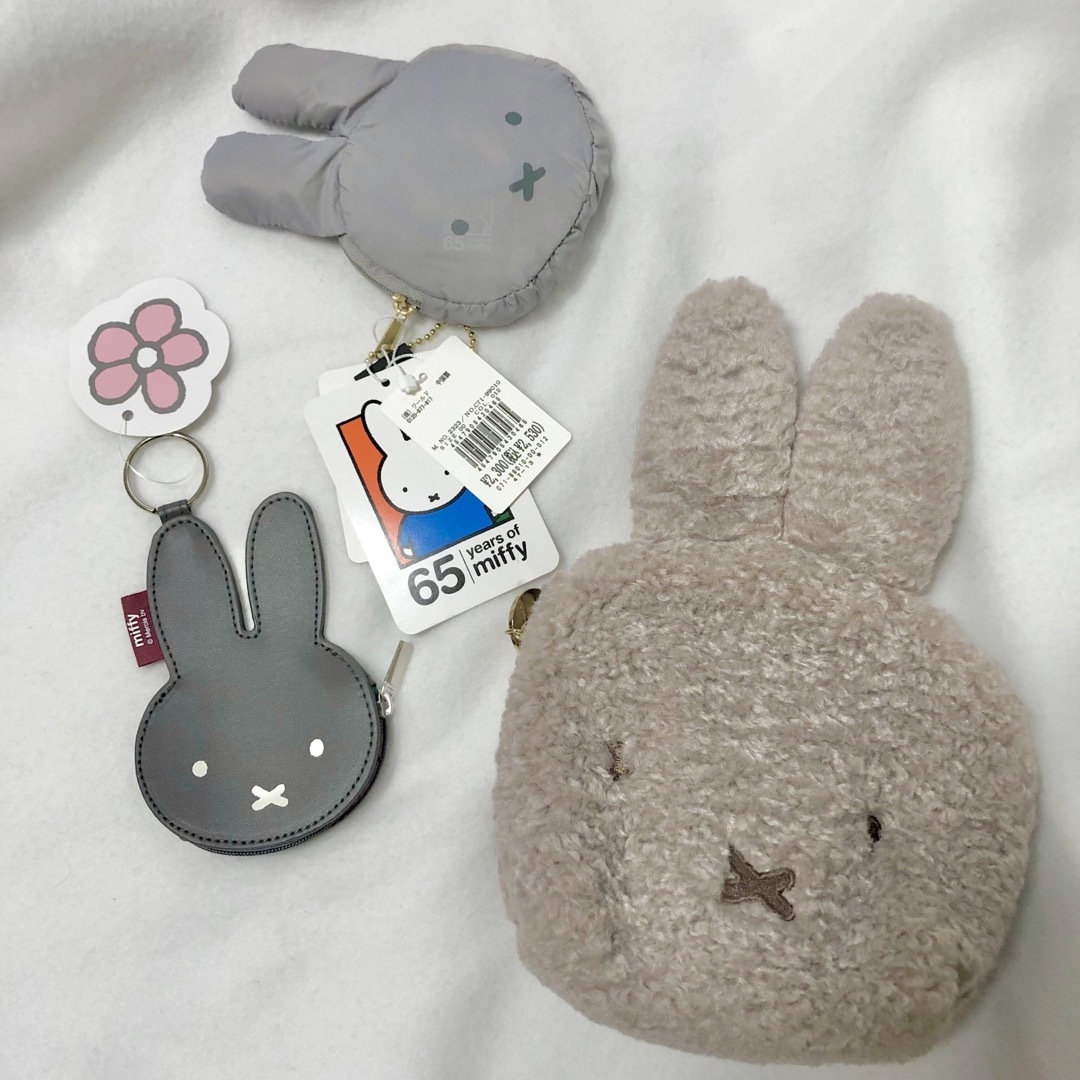 ミッフィー🐰グレー3点セット エンタメ/ホビーのおもちゃ/ぬいぐるみ(キャラクターグッズ)の商品写真