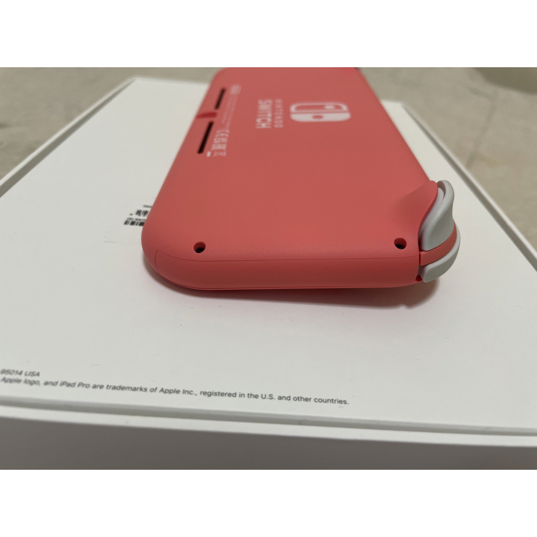 Nintendo Switch   美品Nintendo Switch Lite コーラルの通販 by