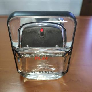 GIVENCHY - GIVENCHY PLAY ジバンシー プレイ オーデトワレ 50mlの通販