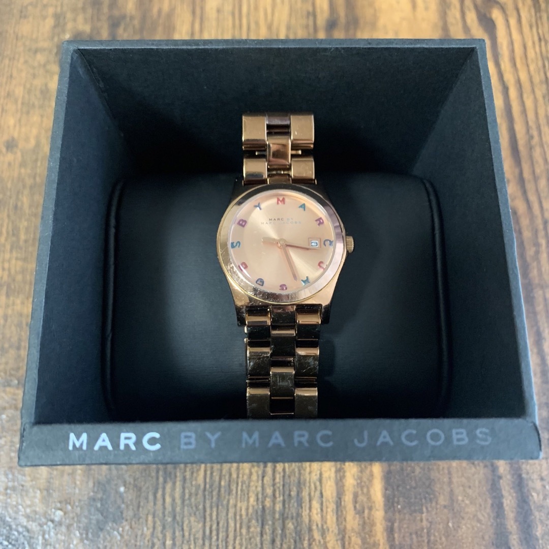 MARC BY MARC JACOBS 腕時計　レディース　箱付き