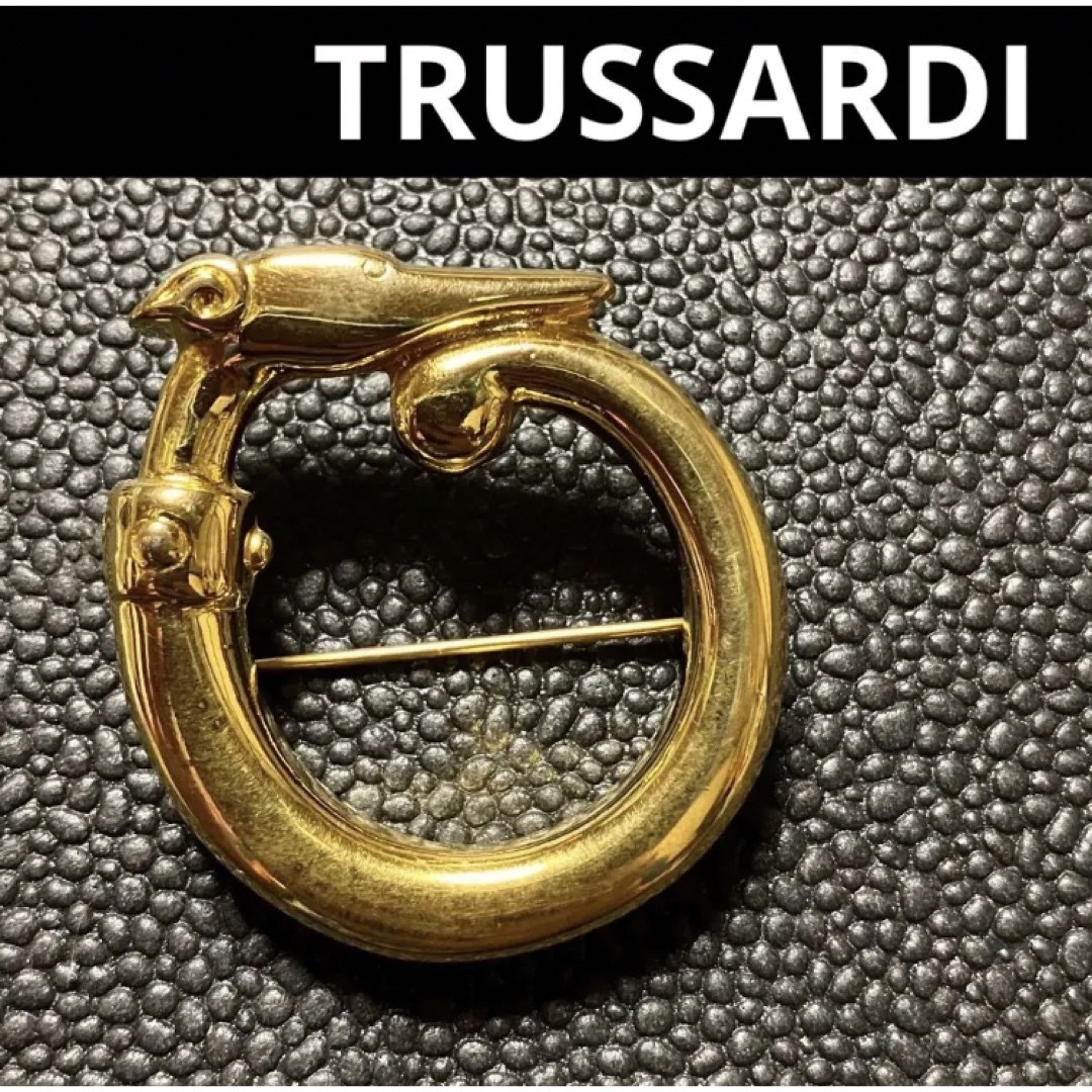 美品 TRUSSARDI トラサルディ グレイハウンド 犬 ブローチ ゴールド