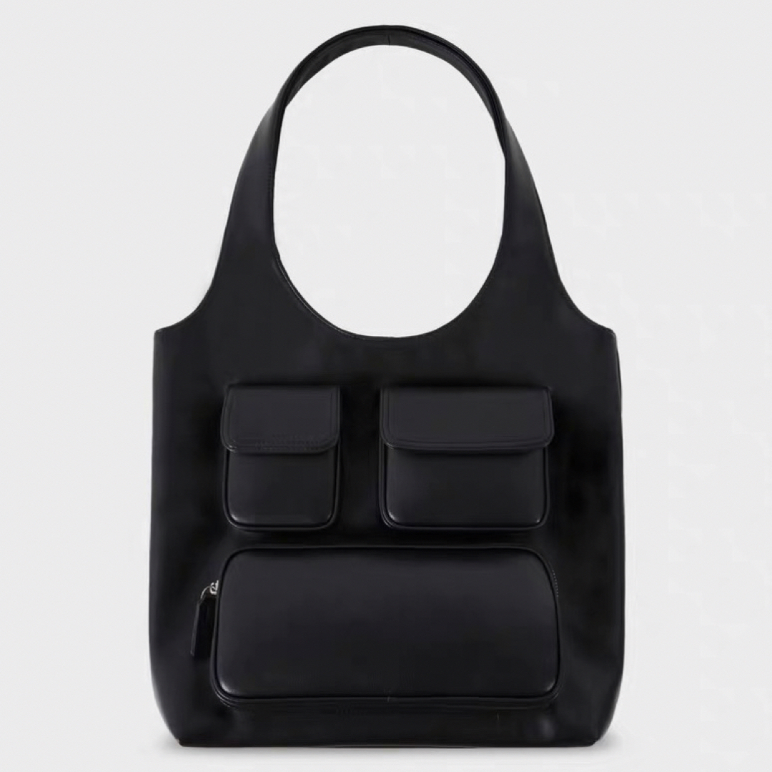 sacai - DirtySix マルチポケットレザーショルダーバッグ ⭐︎の sacai - DirtySix マルチポケットレザーショルダーバッグ ⭐︎の