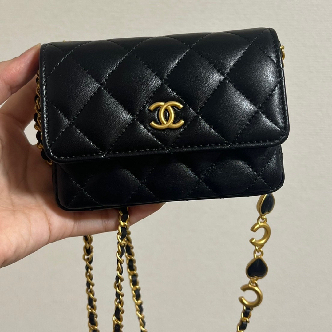 【新品未使用◆CHANEL ミニショルダーバッグ 】チェーンクラッチ