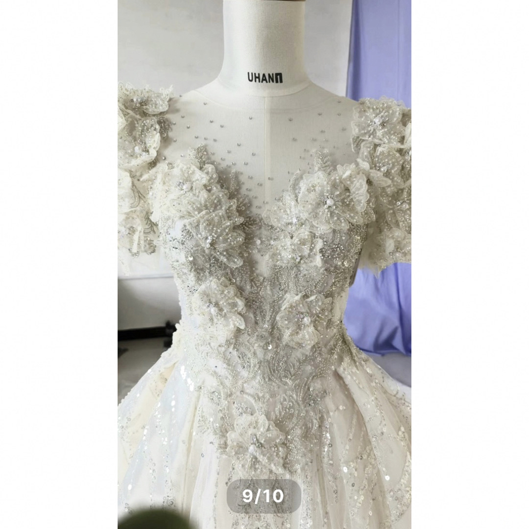 お値下げ！　韓国風ウエディングドレス　立体刺繍　韓国風豪華ドレス　インポート レディースのフォーマル/ドレス(ウェディングドレス)の商品写真