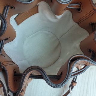 TOD'S - 新品同様《トッズ》マイクロ バケット ショルダーバッグ 2way