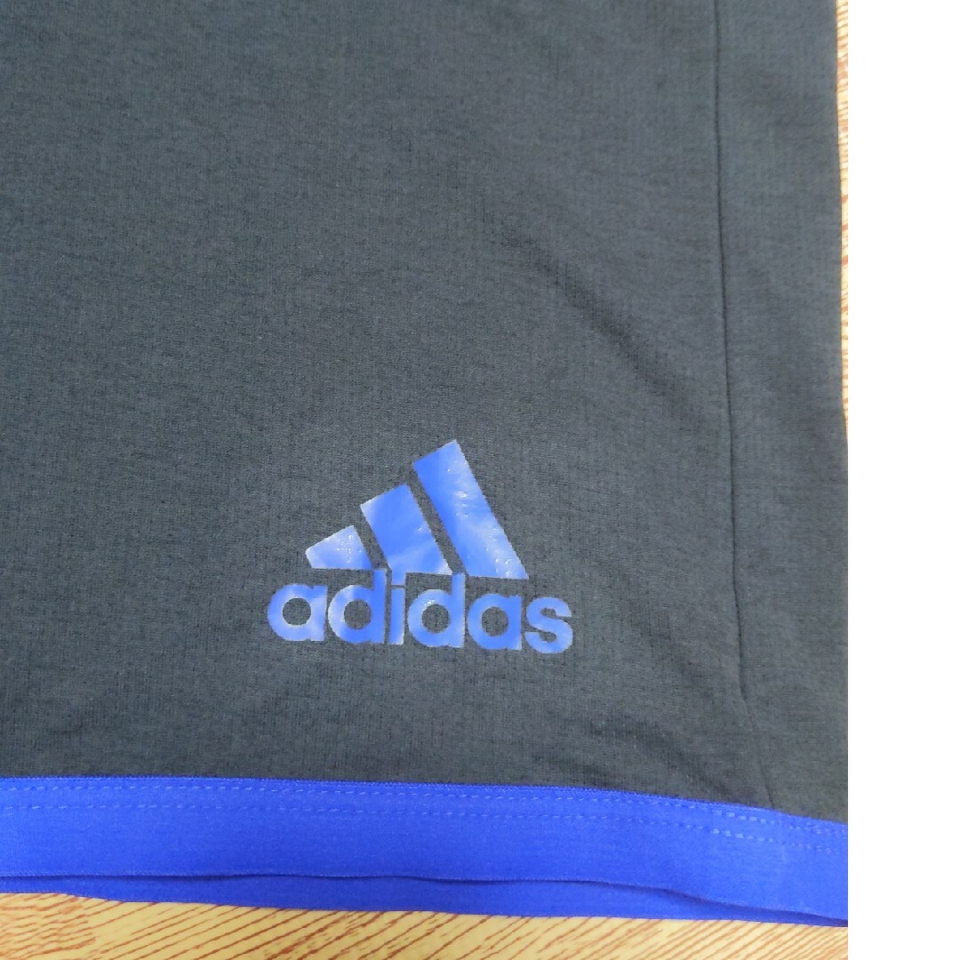 adidas(アディダス)のアディダス　Tシャツ　climacool スポーツ/アウトドアのランニング(ウェア)の商品写真