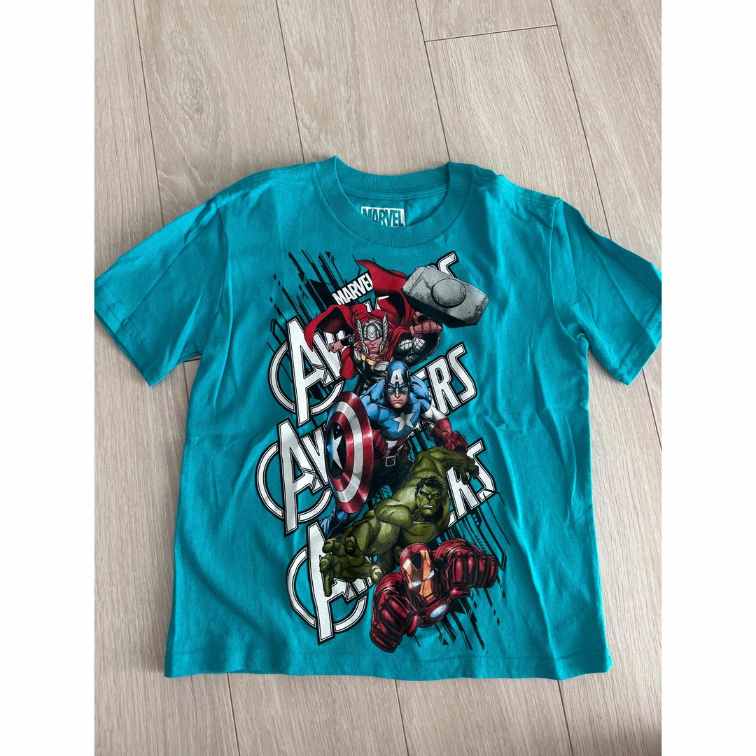 MARVEL(マーベル)のアメリカ購入アベンジャーズTシャツ未使用マーベル　ハルク　キャプテンアメリカ古着 キッズ/ベビー/マタニティのキッズ服男の子用(90cm~)(Tシャツ/カットソー)の商品写真