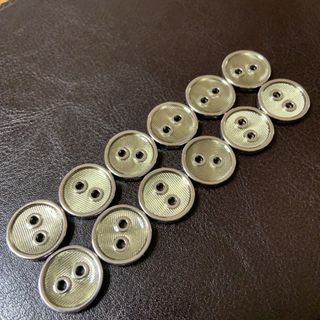 【未使用品】メタルボタン 18mm×14個(各種パーツ)