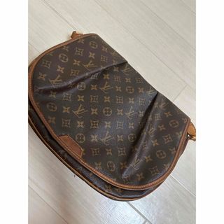 ルイヴィトン(LOUIS VUITTON)のヴィトン メニルモンタン お値下げ中(ショルダーバッグ)