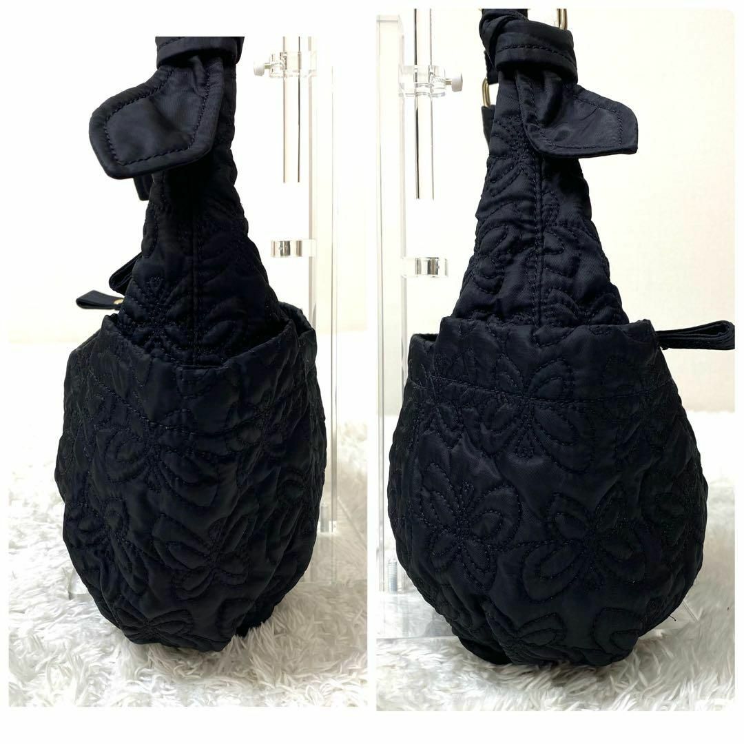 ANNA SUI(アナスイ)のアナスイ　ハンドバッグ　トートバッグ　キルティング　黒　ナイロン レディースのバッグ(トートバッグ)の商品写真