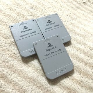 プレイステーション(PlayStation)のプレイステーション　メモリーカード(家庭用ゲーム機本体)