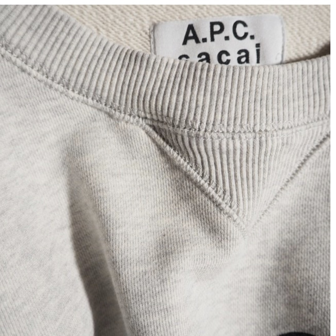 A.P.C(アーペーセー)のA.P.C. × sacai TANI CREW SWEATヘザーグレー S メンズのトップス(スウェット)の商品写真