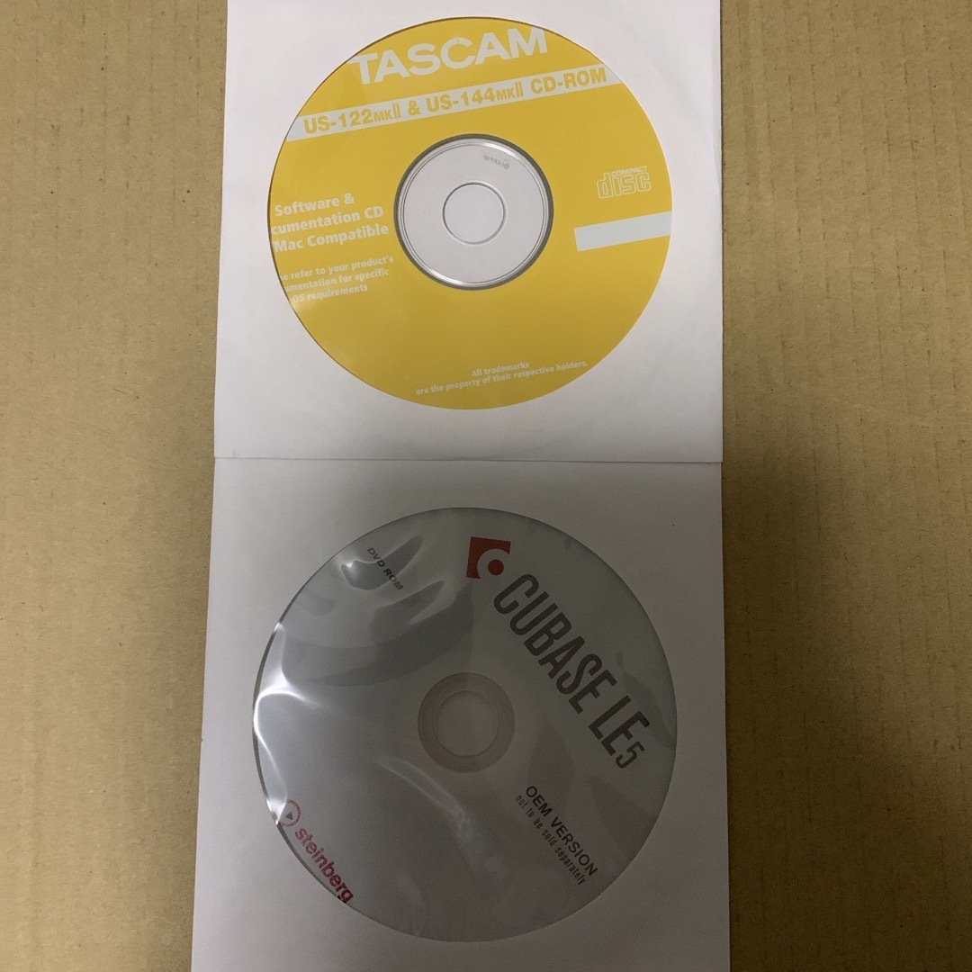 TASCAM US-144MK II オーディオインターフェース 1