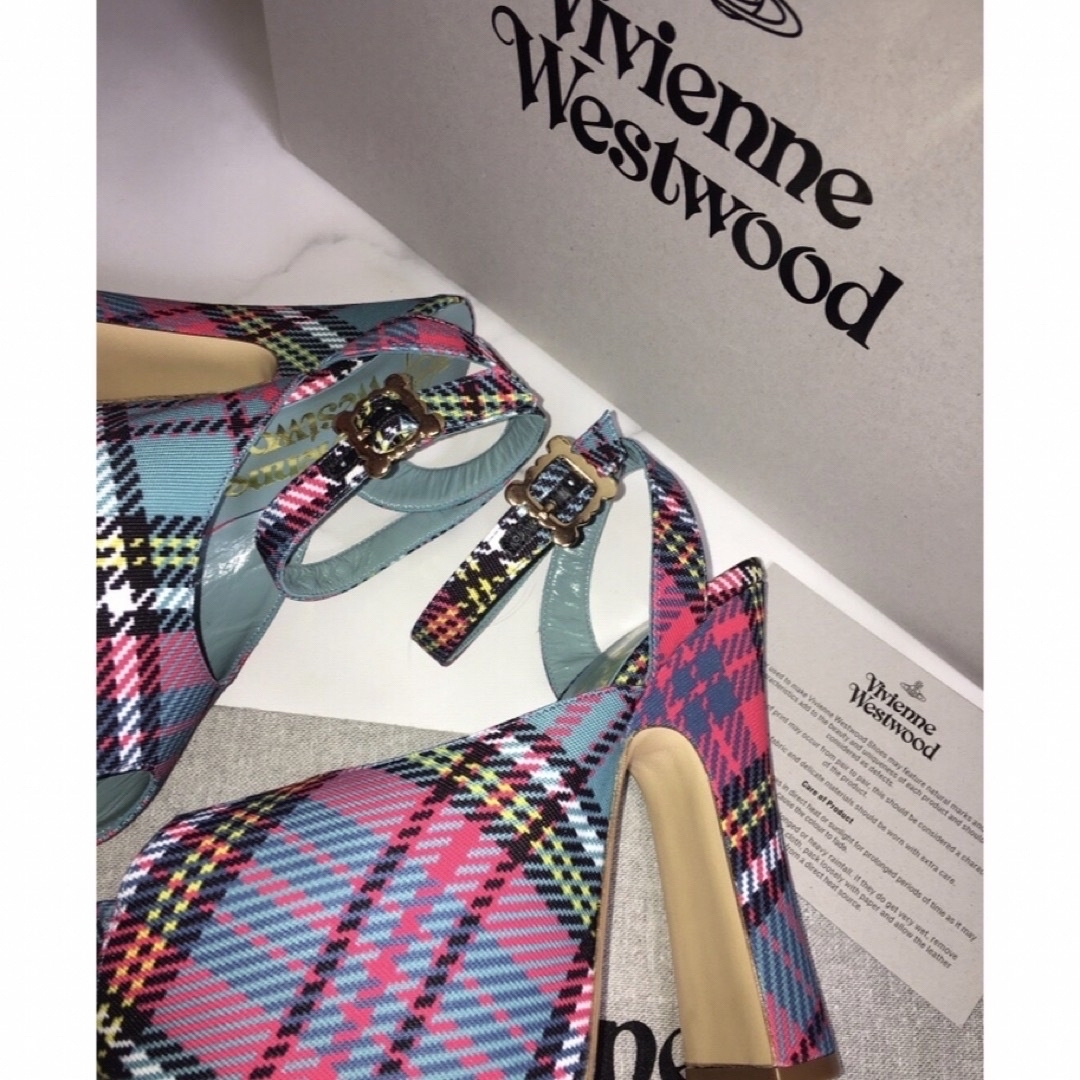 Vivienne Westwood(ヴィヴィアンウエストウッド)の新品未使用品‪♥ヴィヴィアンウエストウッド‪♥エレベーテッドヒールサンダル♥ レディースの靴/シューズ(サンダル)の商品写真