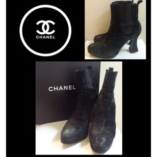 シャネル(CHANEL)のシャネル♡ブラックスエード サイドゴア ショートブーツ♡(ブーツ)