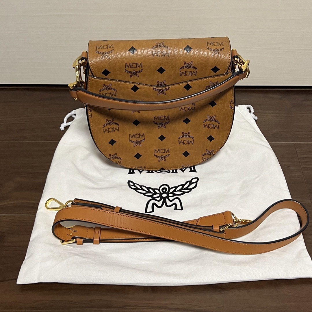 MCM ショルダーバッグ中古 - ショルダーバッグ