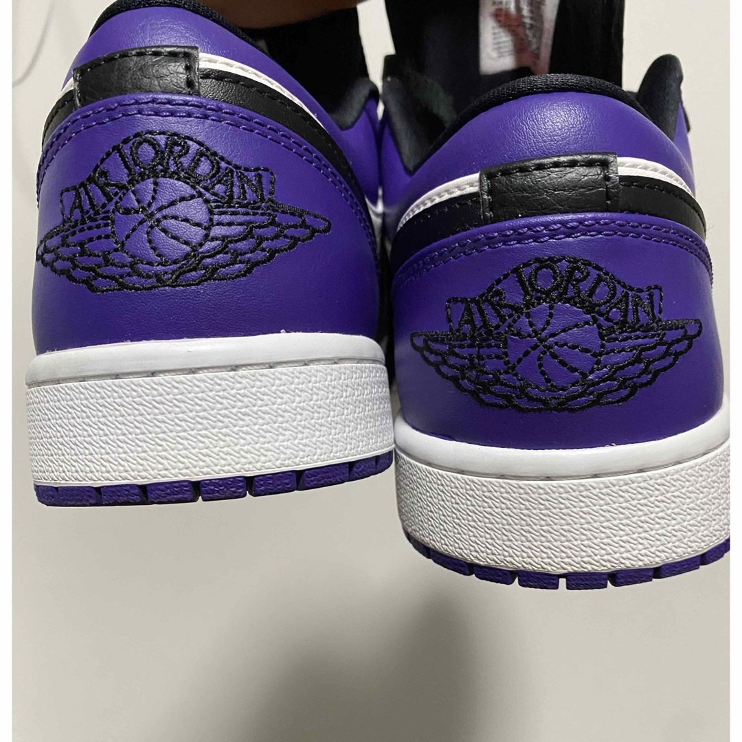 Jordan Brand（NIKE）(ジョーダン)のNIKE AIR JORDAN 1 LOW "COURT PURPLE" メンズの靴/シューズ(スニーカー)の商品写真