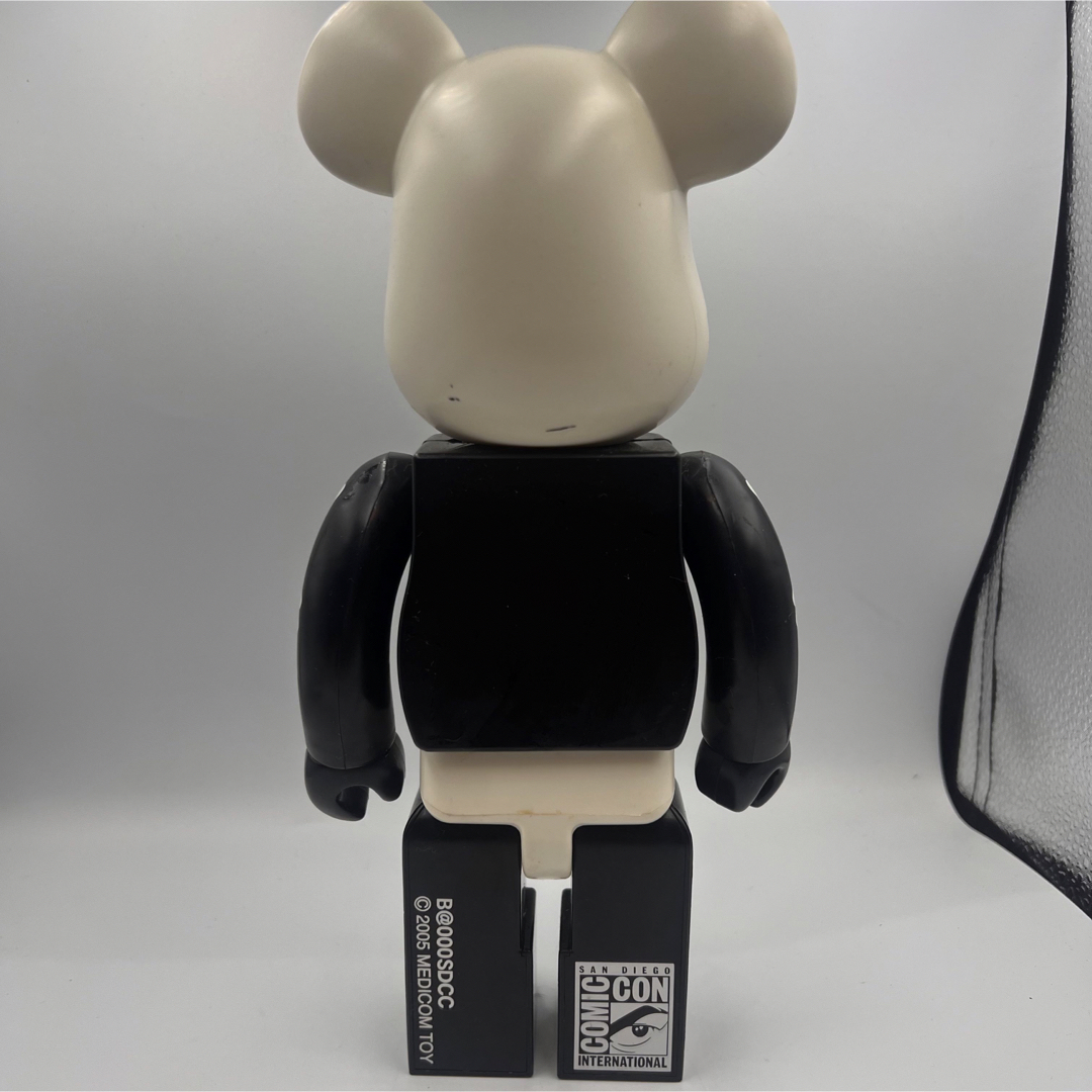 BE@RBRICK(ベアブリック)のベアブリック 400％ HORROR SKULL 箱あり エンタメ/ホビーのフィギュア(その他)の商品写真