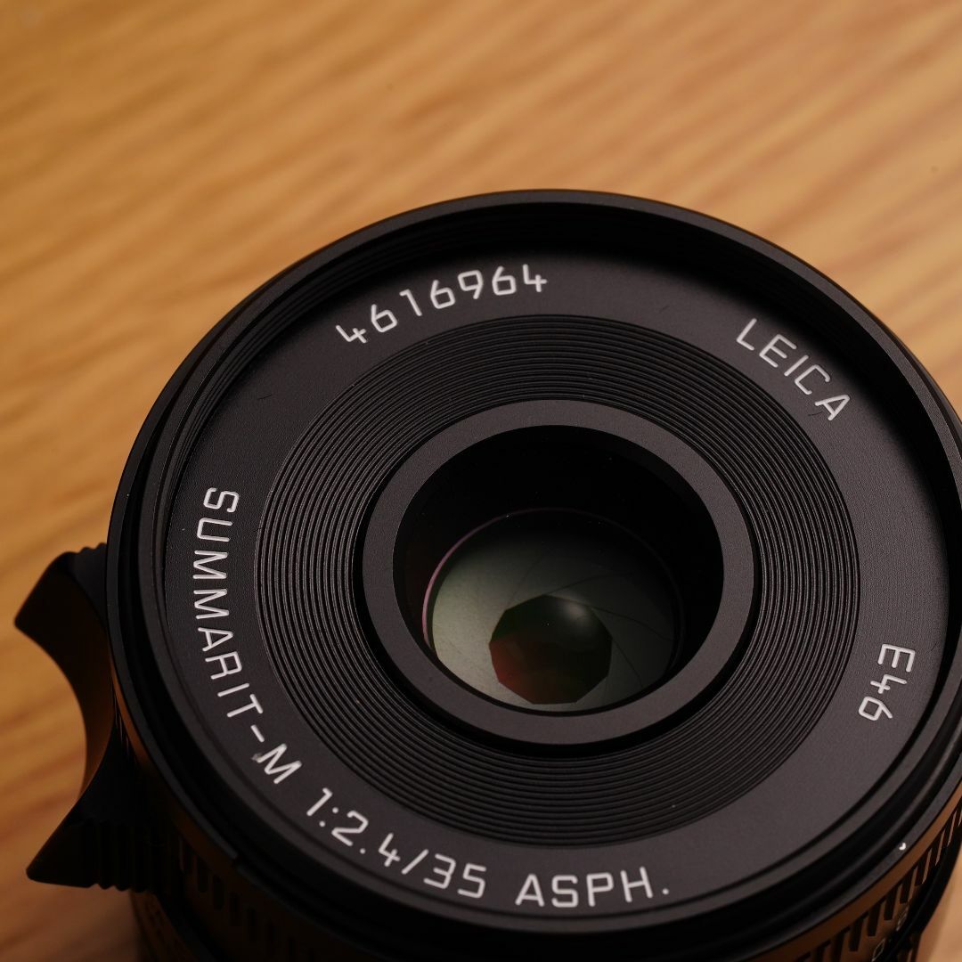 LEICA(ライカ)のLEICA ズマリットM f2.4/35mm ASPH 箱ありフィルタあり スマホ/家電/カメラのカメラ(レンズ(単焦点))の商品写真