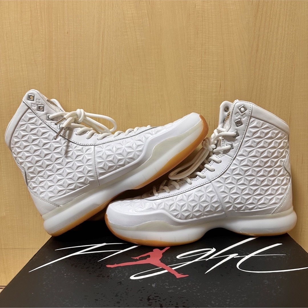 NIKE(ナイキ)のNIKE - KOBE 10 ELITE EXT QS " WHITE " メンズの靴/シューズ(スニーカー)の商品写真