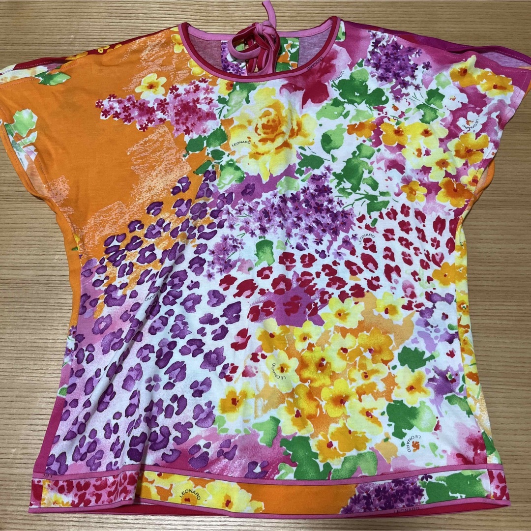 レオナール LEONARD トップス tシャツ カットソー 花柄 - Tシャツ(半袖
