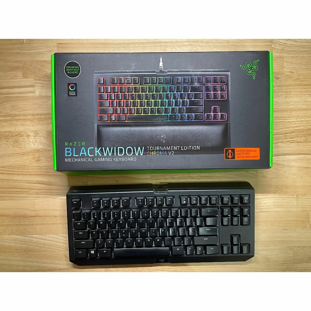 Razer BLACKWIDOW TE CHROMA V2 ゲーミングキーボード