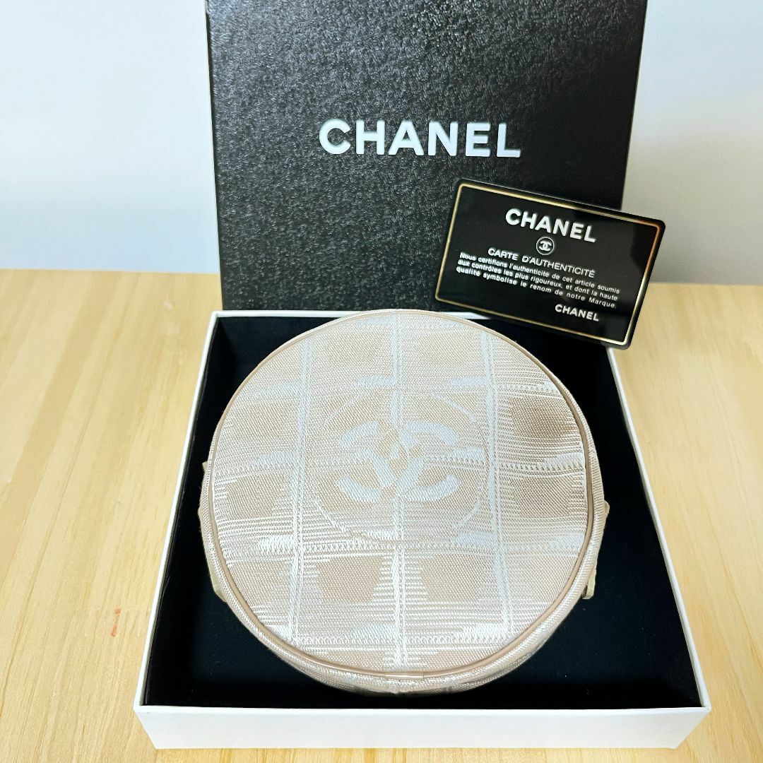 CHANEL シャネル ニュートラベルライン 丸型ポーチ ラウンドファスナー