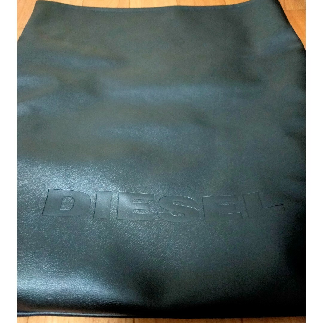 【DIESEL】ディーゼル クラッチバック 合皮 ブラック 型押しロゴ 美品
