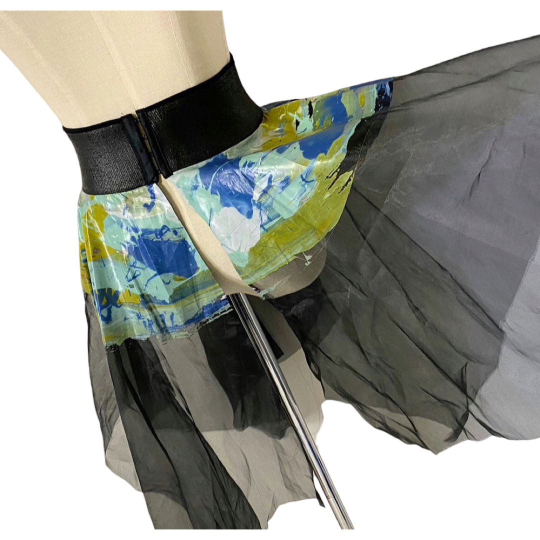 H.P.FRANCE(アッシュペーフランス)のアルゼンチン製デザイナーズ 稀少 オーガンジーフレアスカート レディースのスカート(ミニスカート)の商品写真