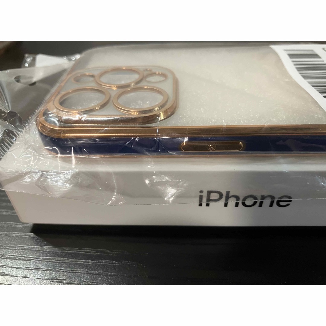 【iPhone 14 Pro】ソフトTPUケース（Blue × Gold） スマホ/家電/カメラのスマホアクセサリー(iPhoneケース)の商品写真