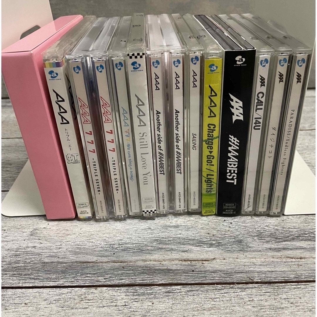 AAAAAAのCD•DVD、嵐のCD•DVD、Kis-My-Ft2、KARA