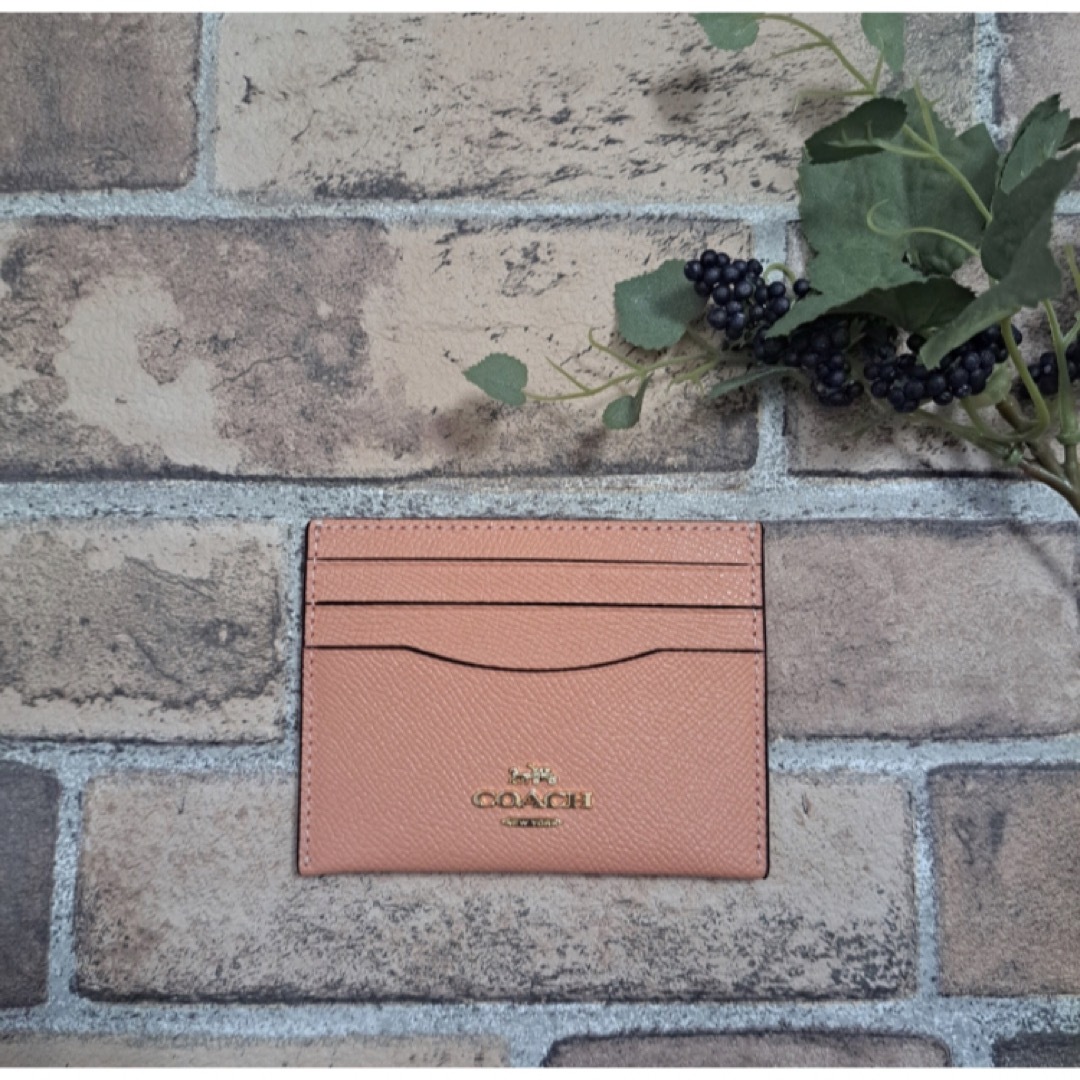 COACH コーチ カードケース 名刺入れ パスケース 定期入れ ピンクの