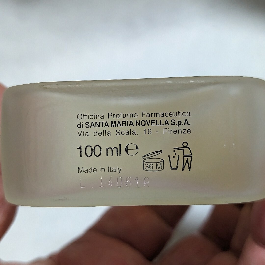 Santa Maria Novella(サンタマリアノヴェッラ)の残量少なめサンタマリアノヴェッラオーデコロンエンジェルオブフローレンス100ml コスメ/美容のコスメ/美容 その他(その他)の商品写真