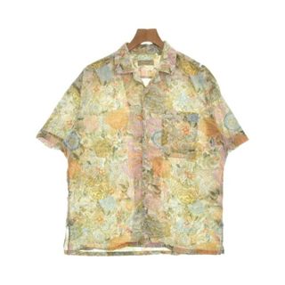 バーバリー(BURBERRY)のBURBERRY カジュアルシャツ XL 白xオレンジx水色等(花柄) 【古着】【中古】(シャツ)