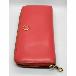 ロエベ(レッド/赤色系)の通販 800点以上 | LOEWEを買うならラクマ