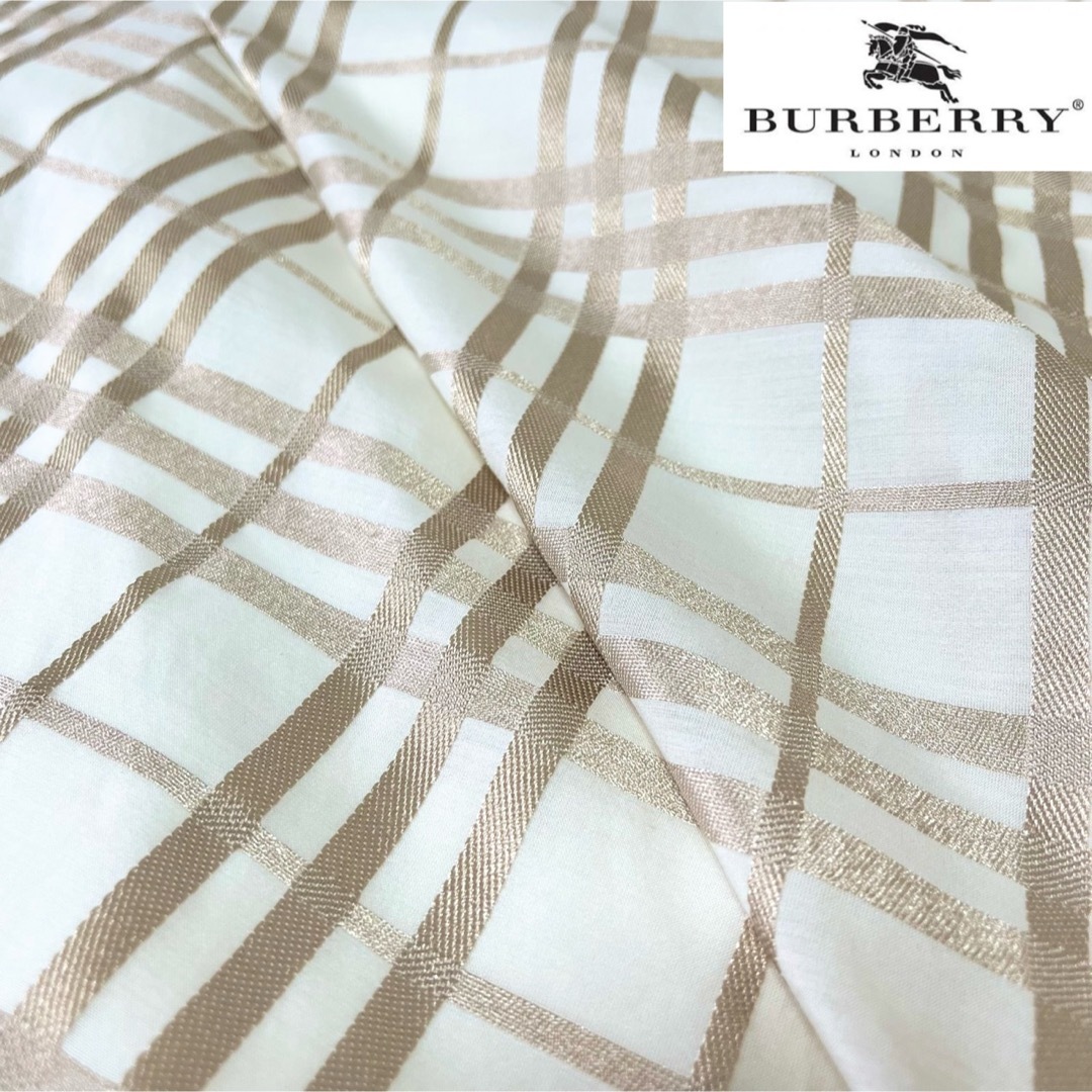 超美品】BURBERRY バーバリー シルク混ゴールド ノバチェック柄 超美品】BURBERRY バーバリー シルク混ゴールド ノバチェック柄