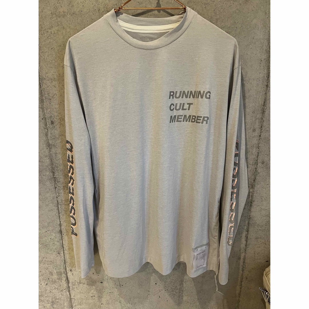 SATISFY LONG SLEEVE CULT MEMBER TEE