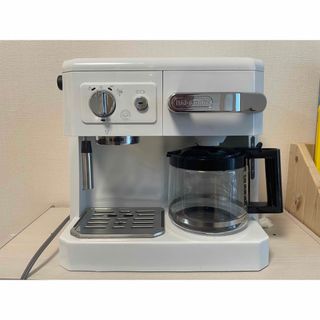 デロンギ(DeLonghi)のデロンギ　BCO410J-W(コーヒーメーカー)