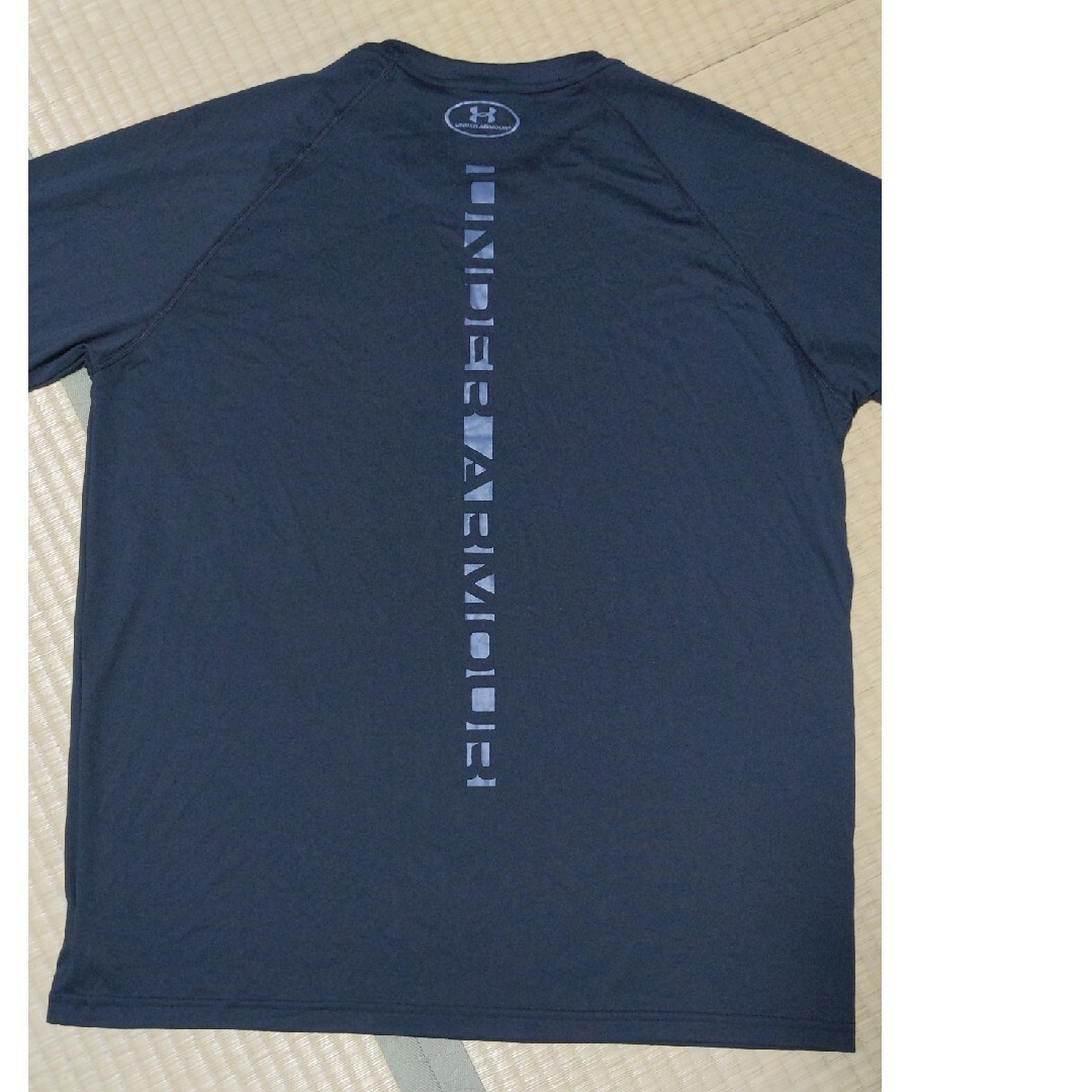 UNDER ARMOUR(アンダーアーマー)のけんじ様専用　アンダーアーマー　XL メンズのトップス(Tシャツ/カットソー(七分/長袖))の商品写真