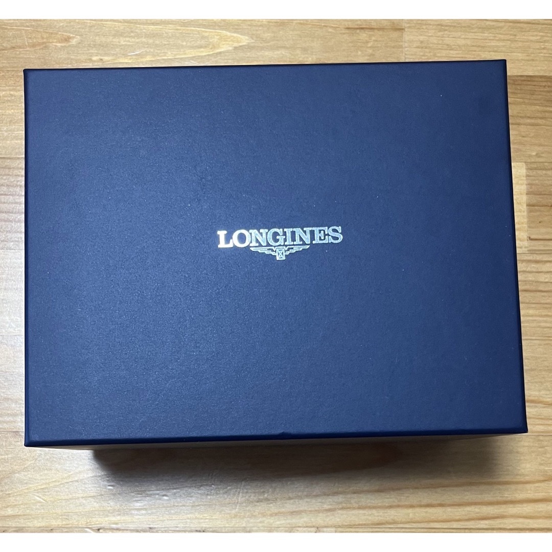 LONGINES(ロンジン)の【1点限定】現行品木製LONGINES腕時計ケース メンズの時計(腕時計(アナログ))の商品写真