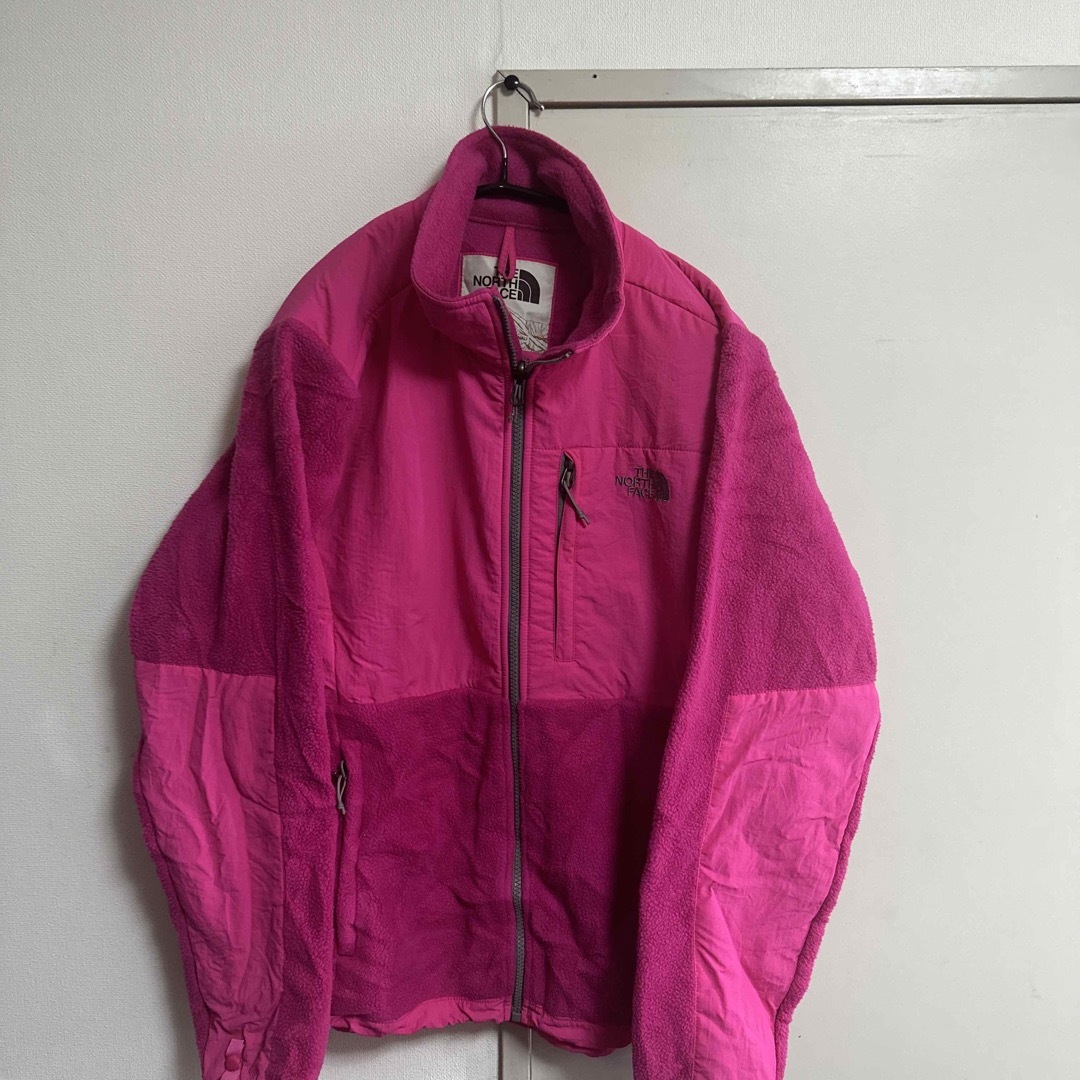 THE NORTH FACE(ザノースフェイス)のノースフェイス　ヴィンテージ　レアタグ　XLサイズ レディースのジャケット/アウター(その他)の商品写真