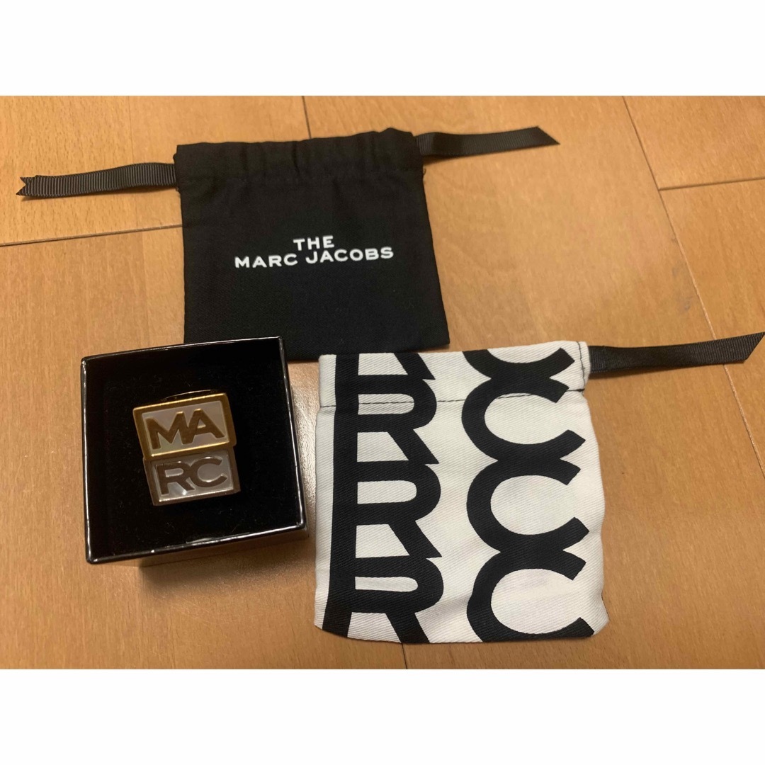 MARC JACOBS(マークジェイコブス)のMARC JACOBS リング2点SET(ロゴ巾着付き) レディースのアクセサリー(リング(指輪))の商品写真