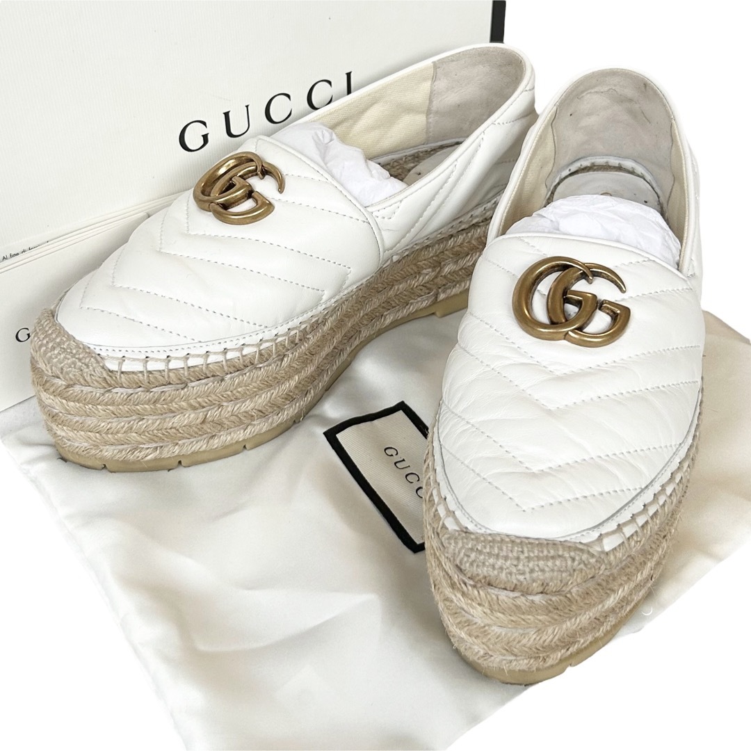 Gucci(グッチ)の美品 GUCCI エスパドリーユ 厚底 GGマーモント キルティング ホワイト レディースの靴/シューズ(その他)の商品写真