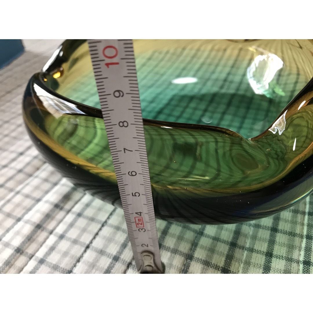 昭和レトロ　ガラスの灰皿 インテリア/住まい/日用品のインテリア小物(灰皿)の商品写真