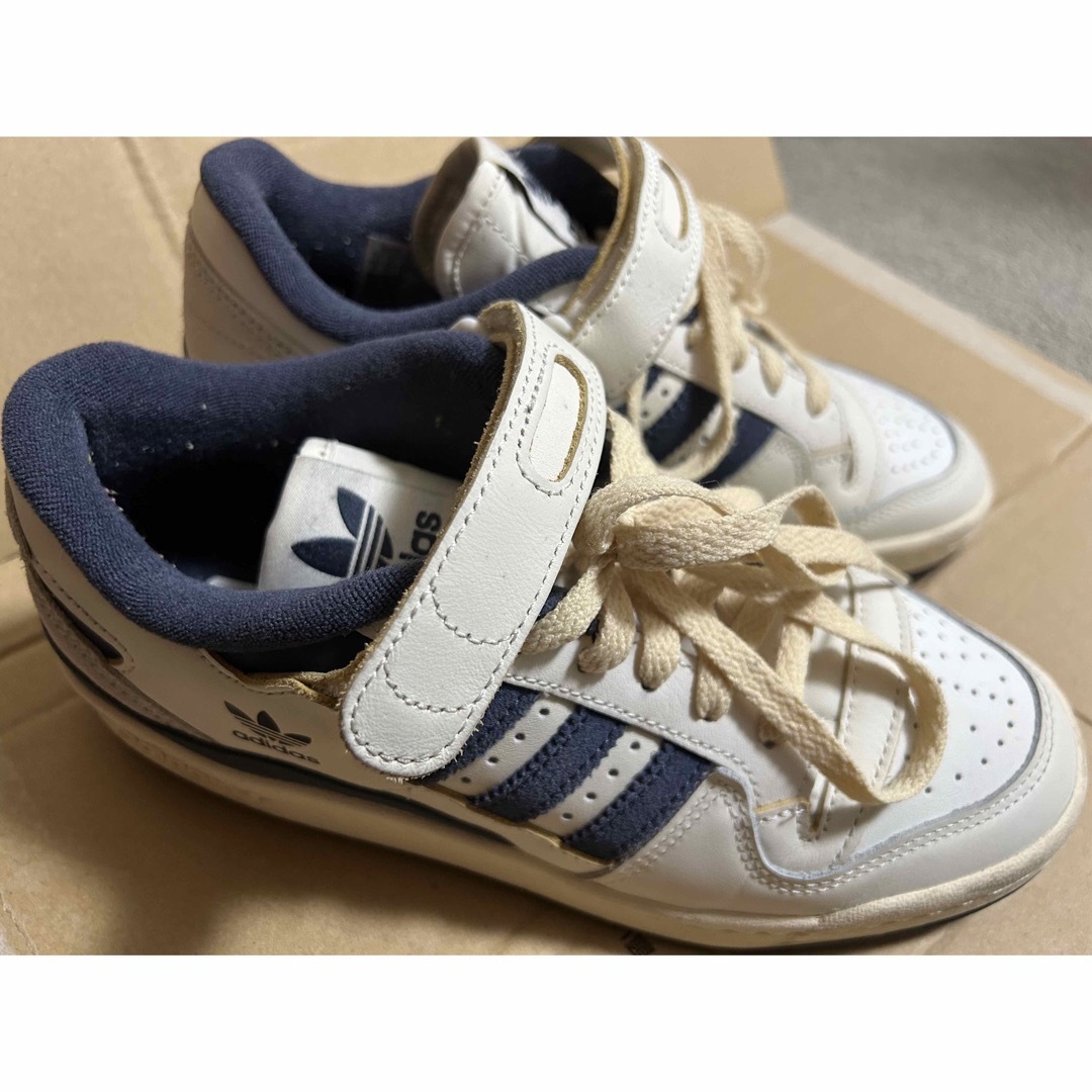 adidas(アディダス)の【adidas / アディダス】FORUM 84 LOW 24センチ レディースの靴/シューズ(スニーカー)の商品写真